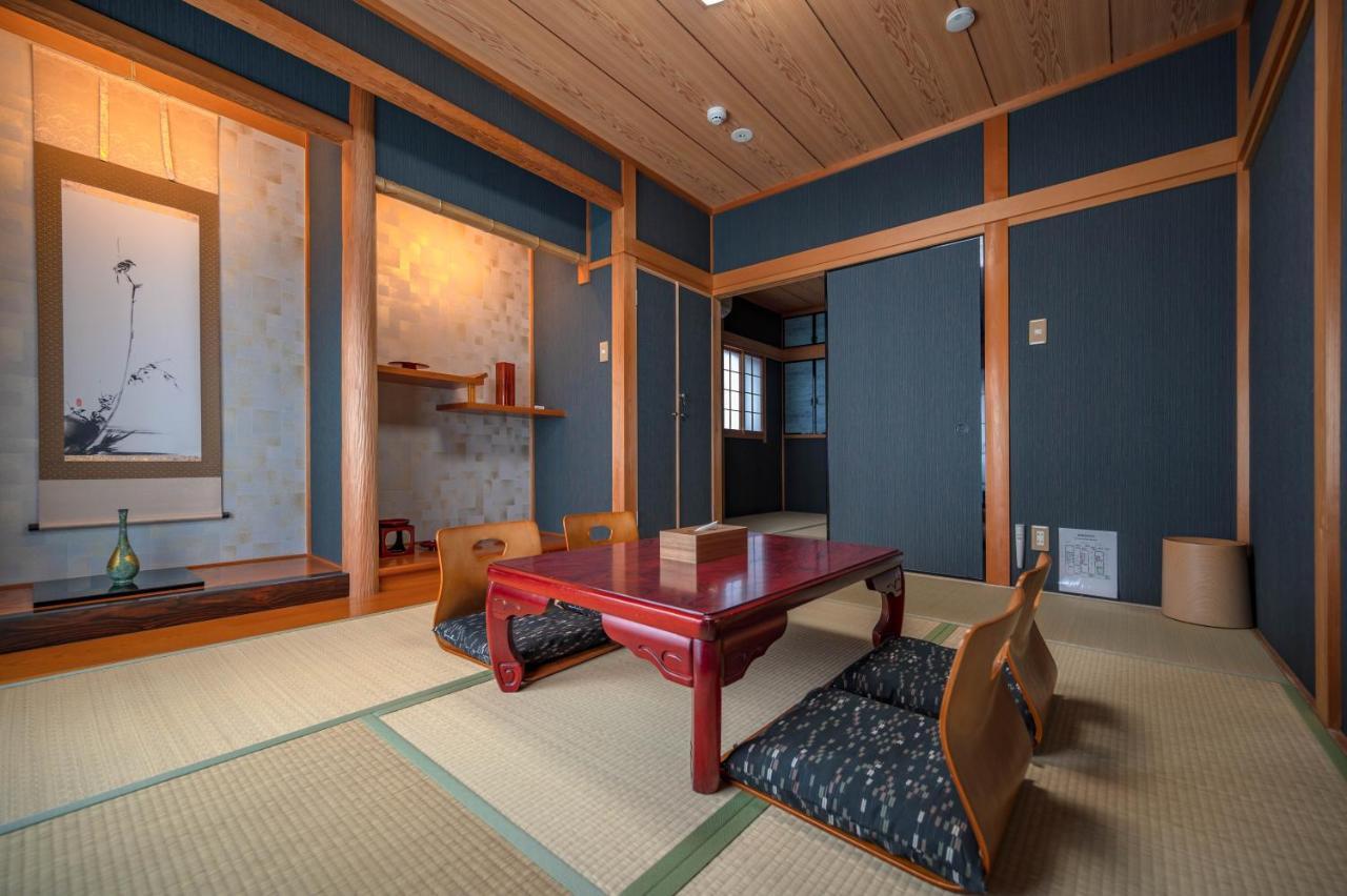 Kamo River J~House Kyoto Exteriör bild